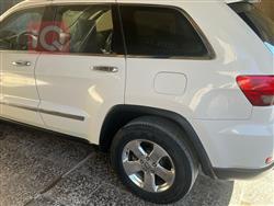 جیپ گراند شیرۆکی